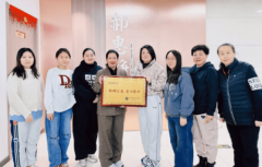 让语文教育不再是“单调的”“机械的写做”